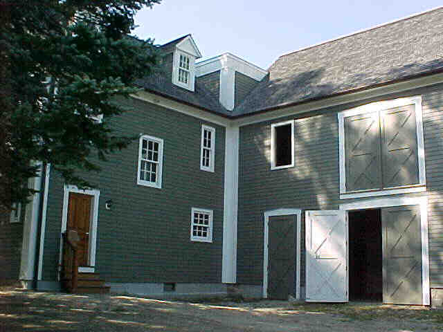Building photograph for 16 FARNUM ROAD
